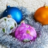 depositphotos-144326467-stock-photo-christmas-toy-with-christmas-tinsel